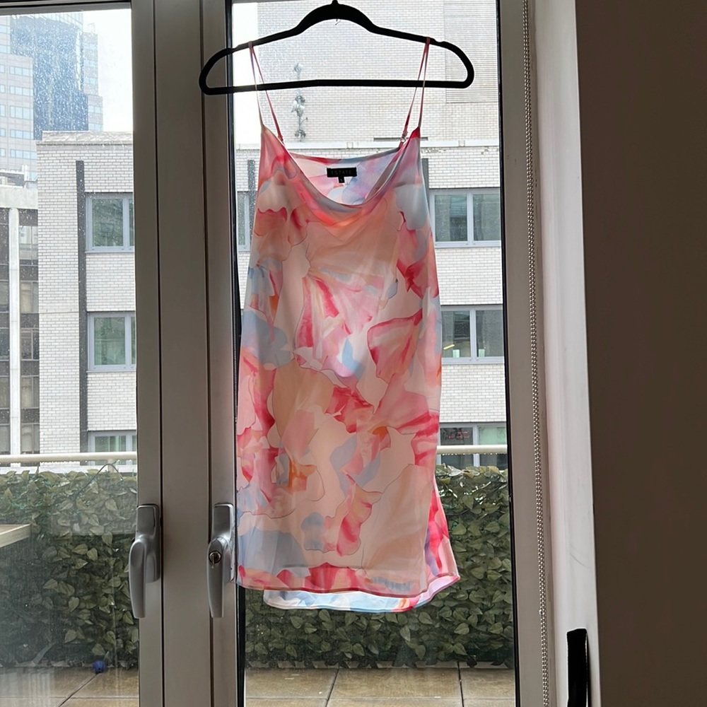 1.State cowl front open back floral dress S NWT